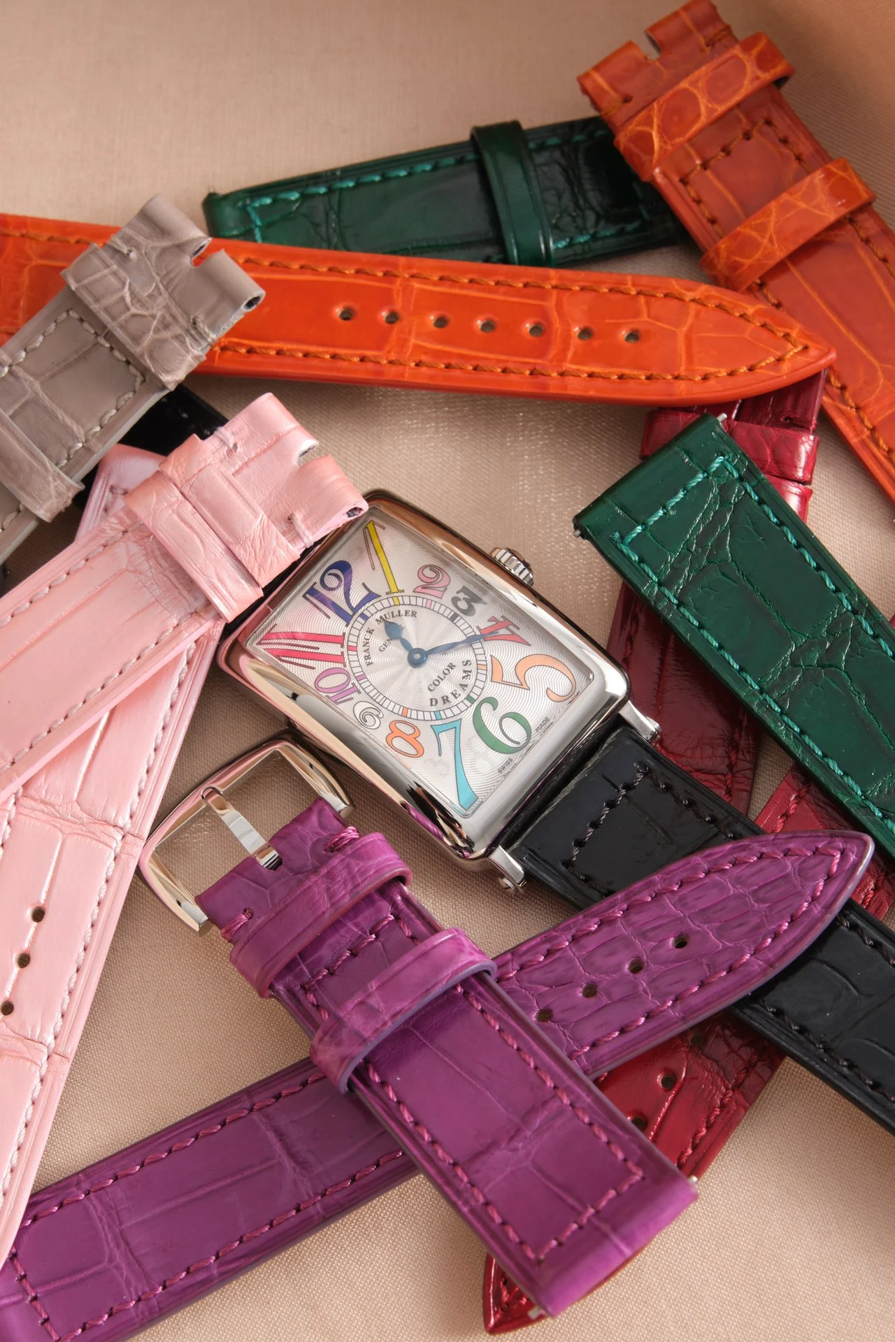 Order photos! You can choose your favorite color for the strap — photographed off the sweep