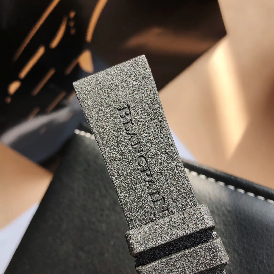 Original buckle, rubber strap — photographed off the sweep