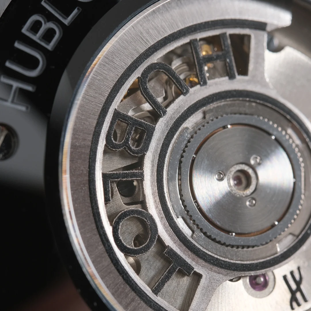 Original exhibition case back movement, identical to the original — photographed off the sweep
