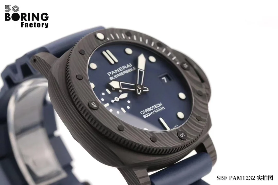 Panerai 1232 — photographed off the sweep