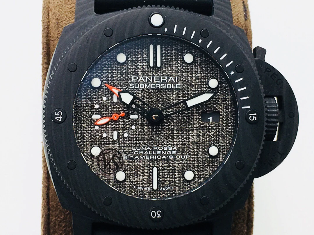 Panerai Black Dial PAM01039 47mm — photographed off the sweep