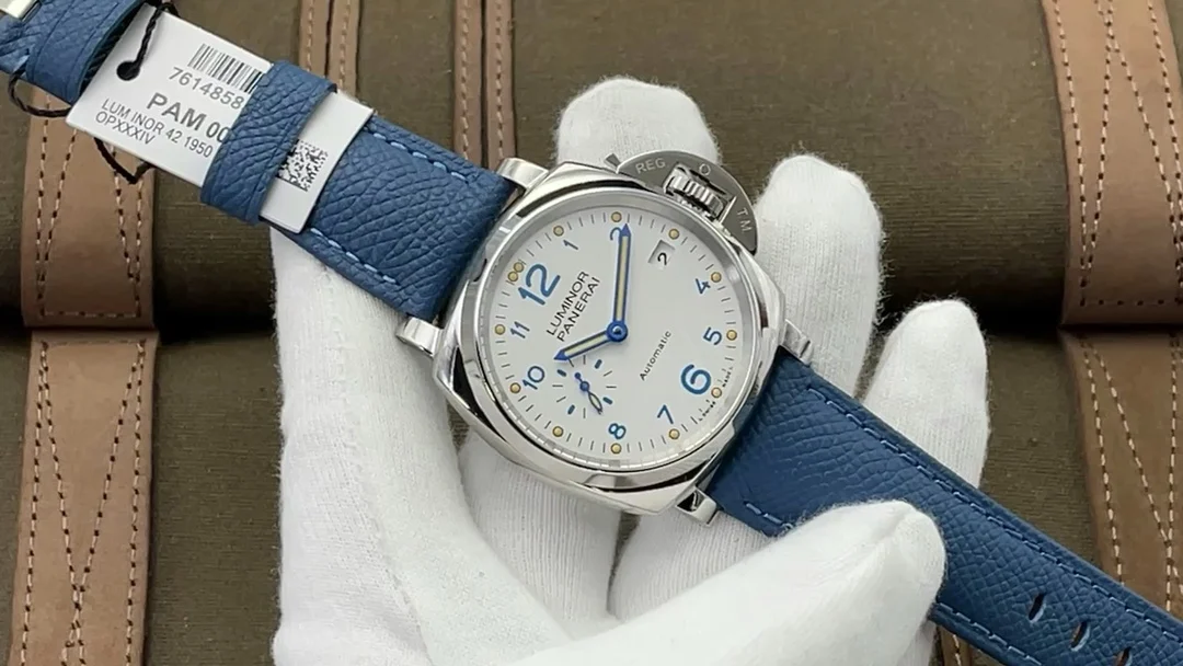 Panerai Blue Dial PAM00906