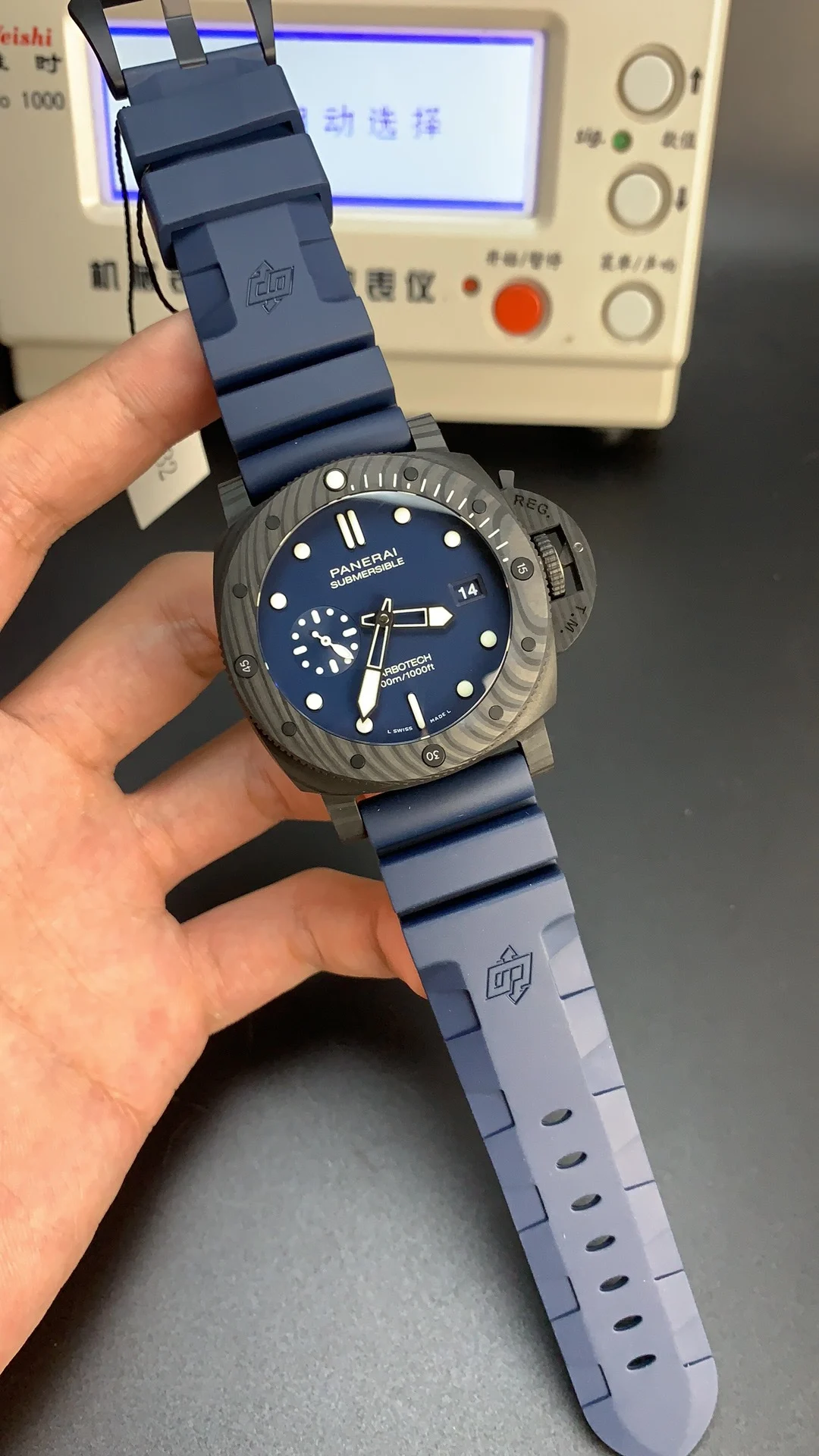 Panerai Carbon — photographed off the sweep