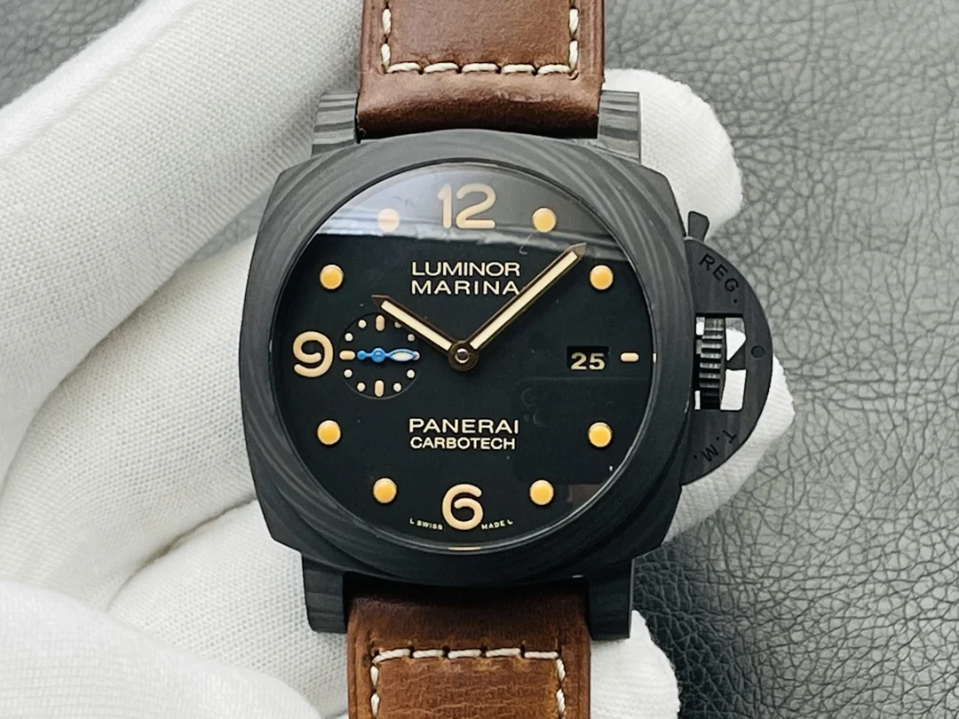 Panerai Carbon Blue Dial PAM00661 — photographed off the sweep