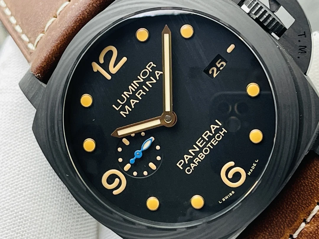Panerai Carbon Blue Dial PAM00661 — photographed off the sweep