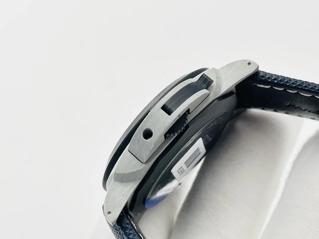 Panerai Carbon Blue Dial PAM01663 44mm — photographed off the sweep