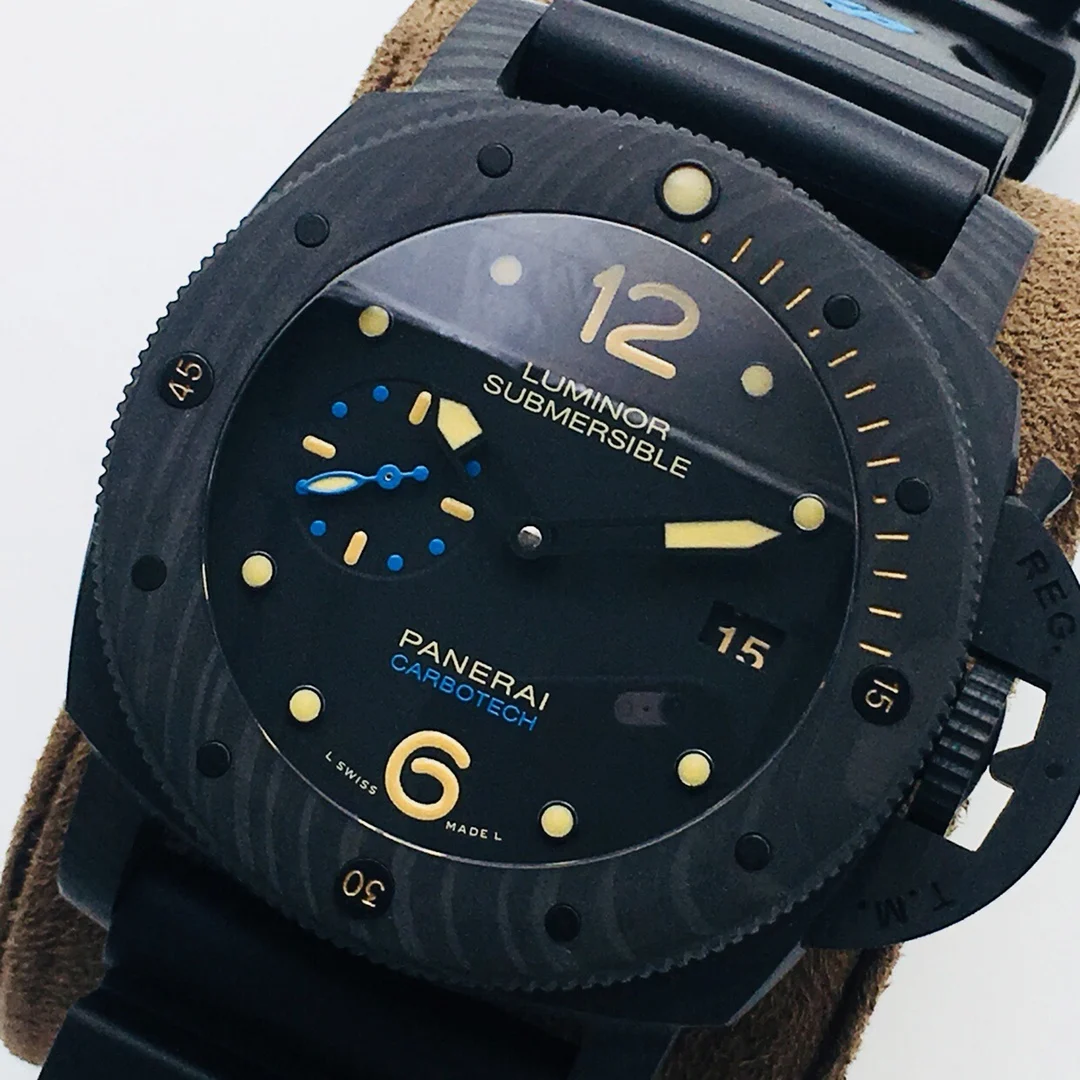 Panerai Carbon PAM00616 47mm — photographed off the sweep