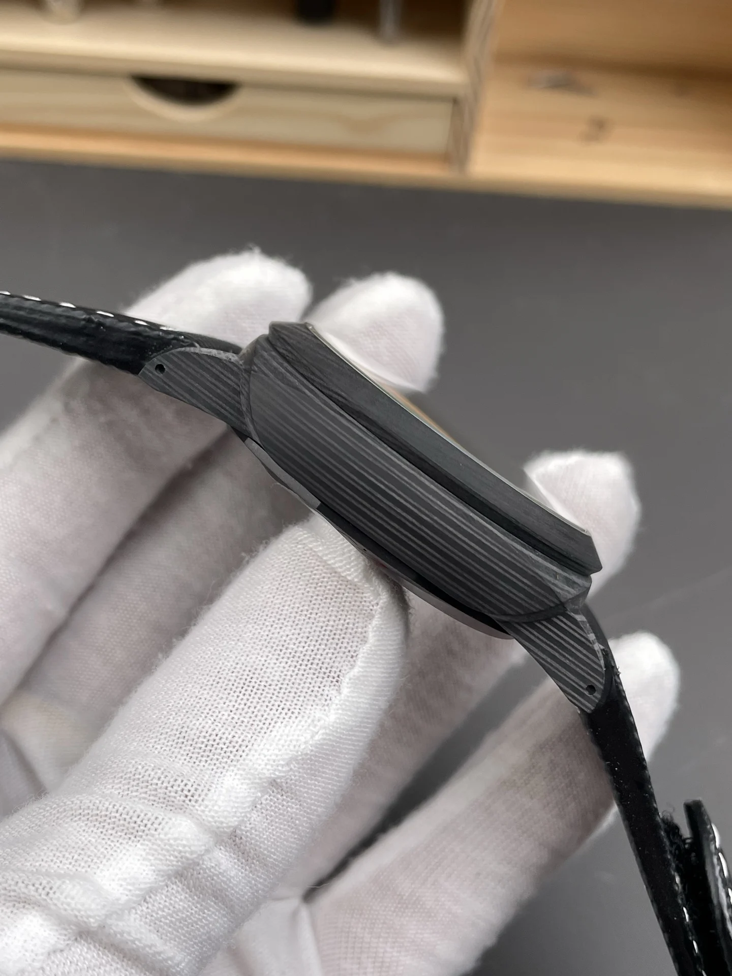 Panerai Carbon PAM01118 44mm — photographed off the sweep