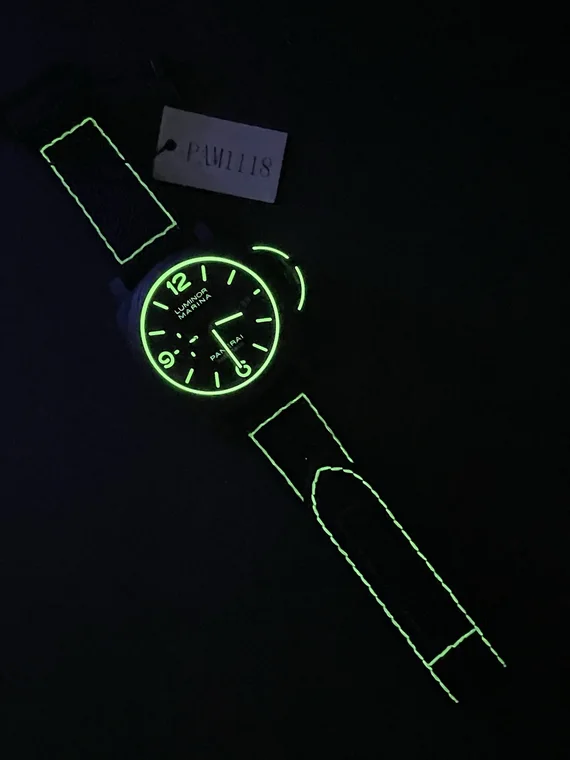 Panerai Carbon PAM01118 44mm