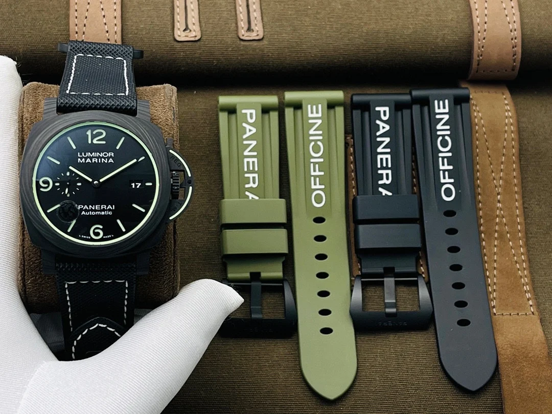 Panerai Carbon PAM01119 44mm — photographed off the sweep