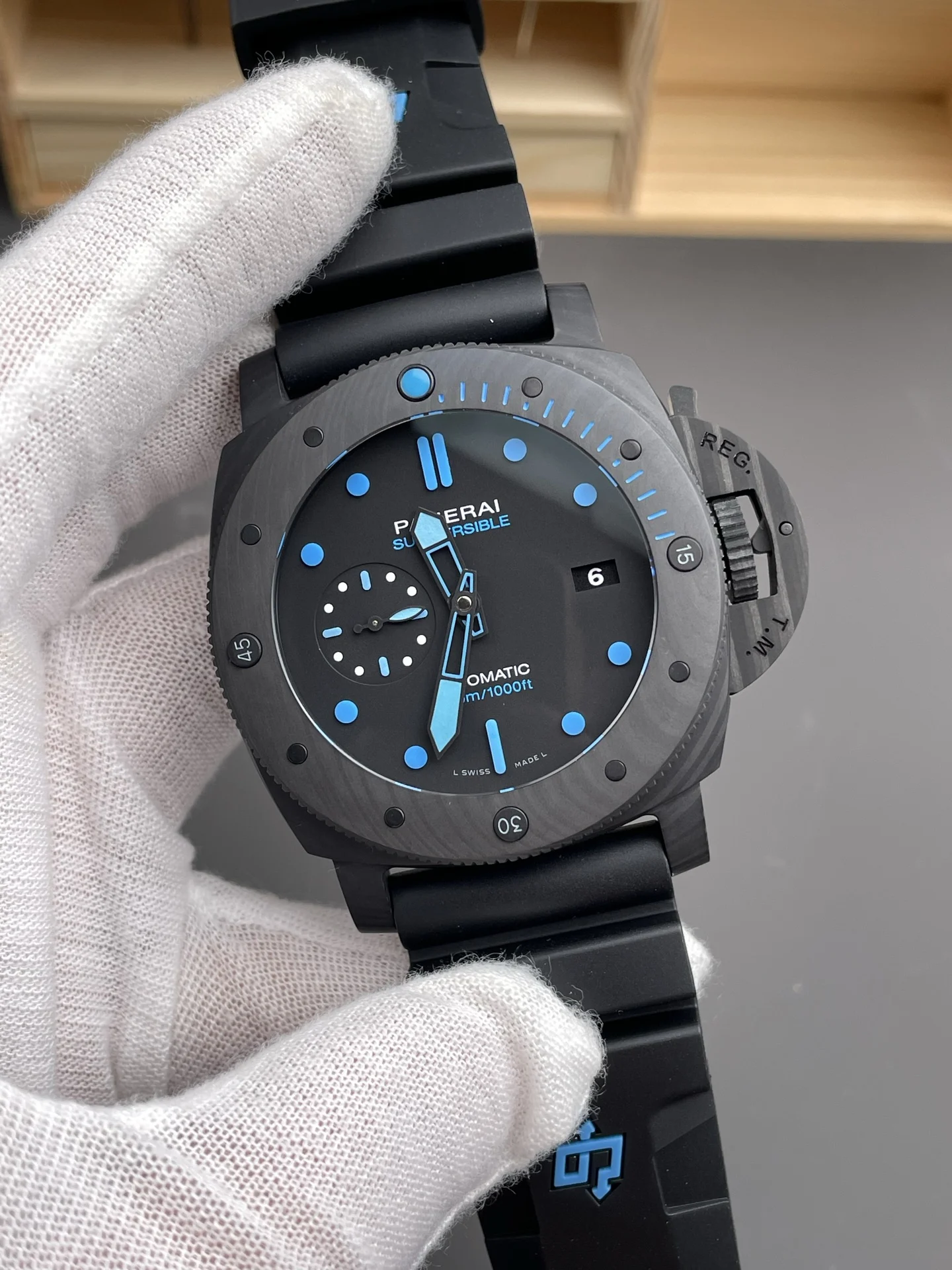 Panerai Carbon PAM01616 47mm — photographed off the sweep