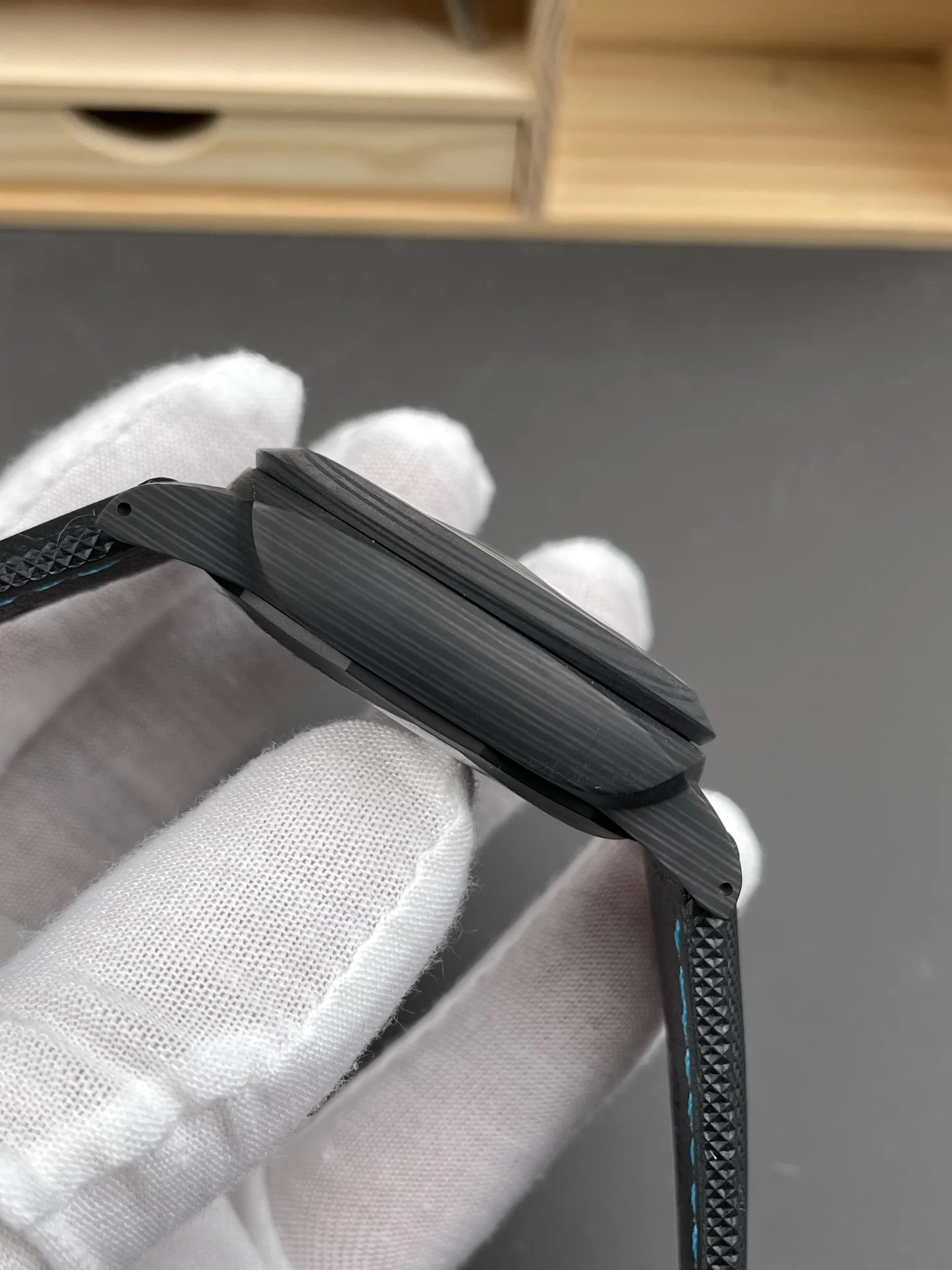 Panerai Carbon PAM01661 — photographed off the sweep