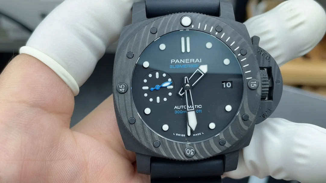 Panerai Carbon PAM02231 — photographed off the sweep