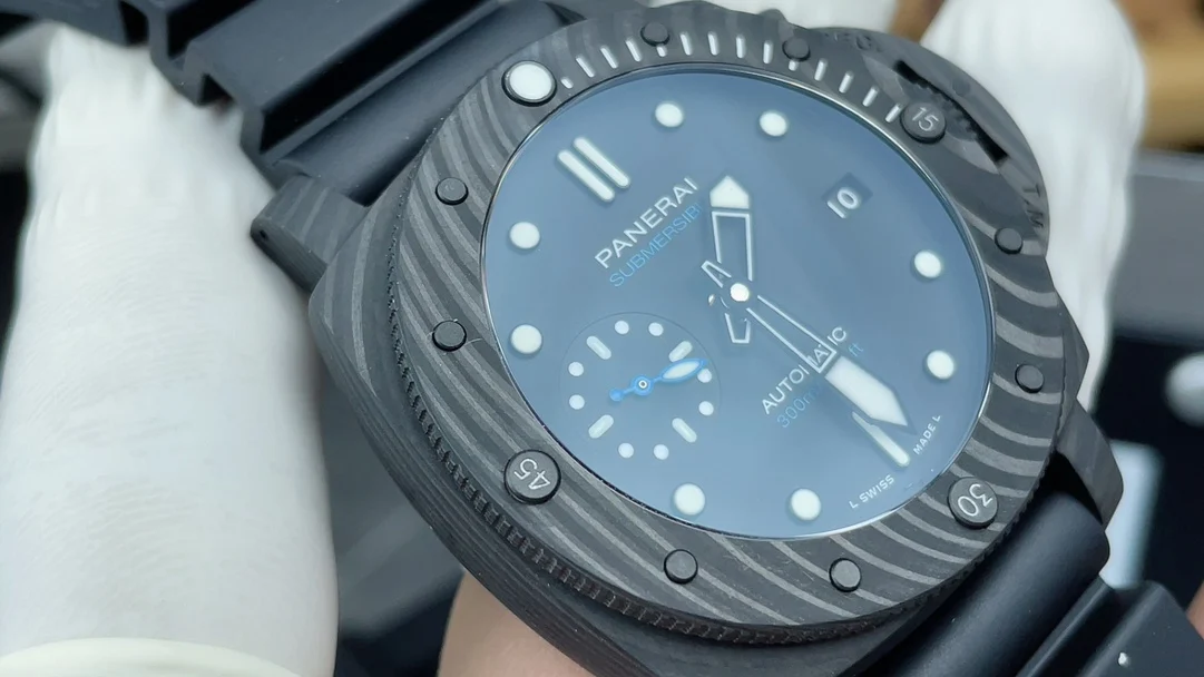 Panerai Carbon PAM02231 — photographed off the sweep