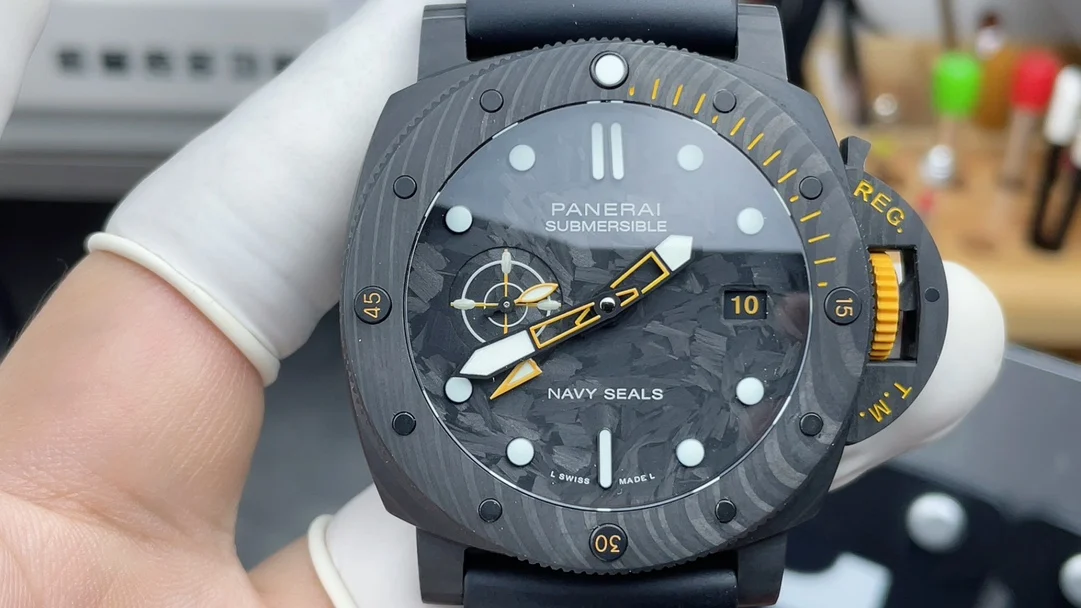 Panerai Carbon — photographed off the sweep
