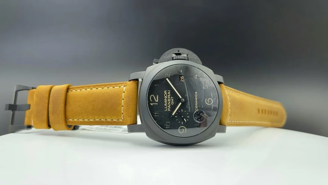 Panerai Ceramic 44mm — photographed off the sweep