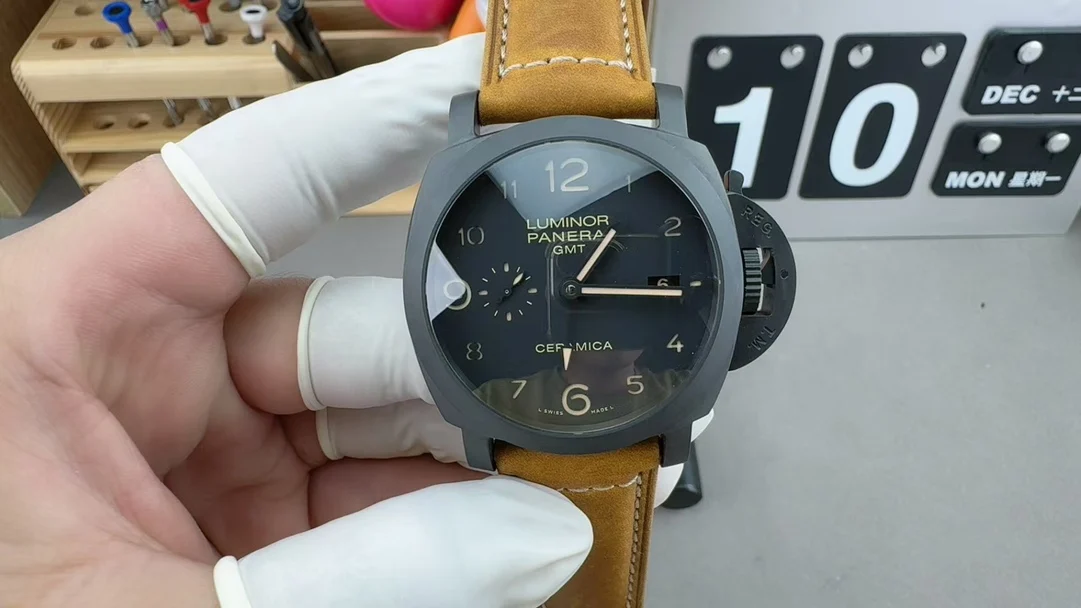 Panerai Ceramic 44mm — photographed off the sweep