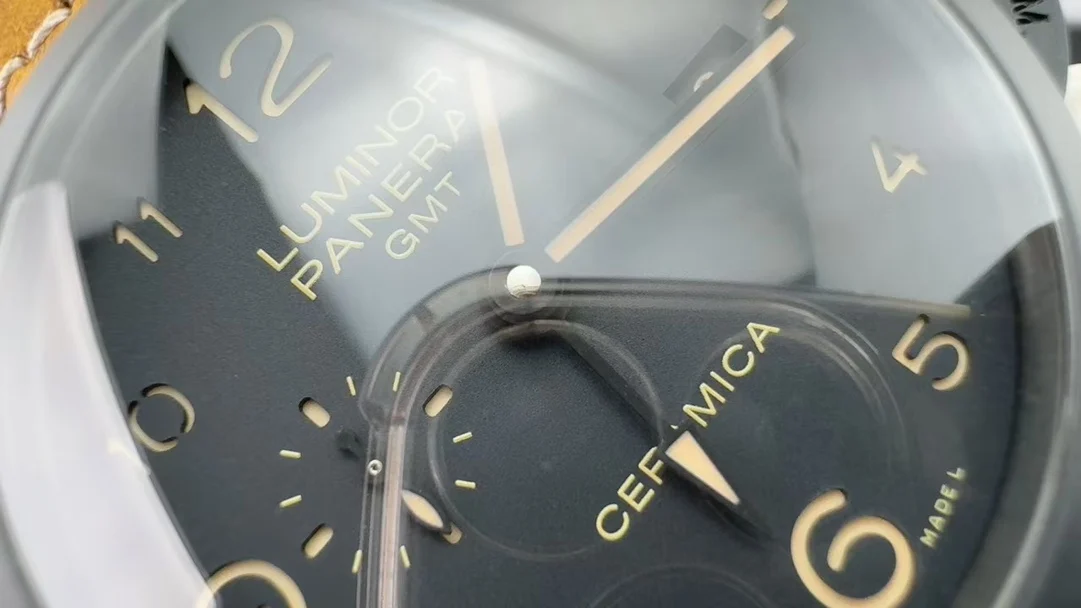 Panerai Ceramic 44mm — photographed off the sweep