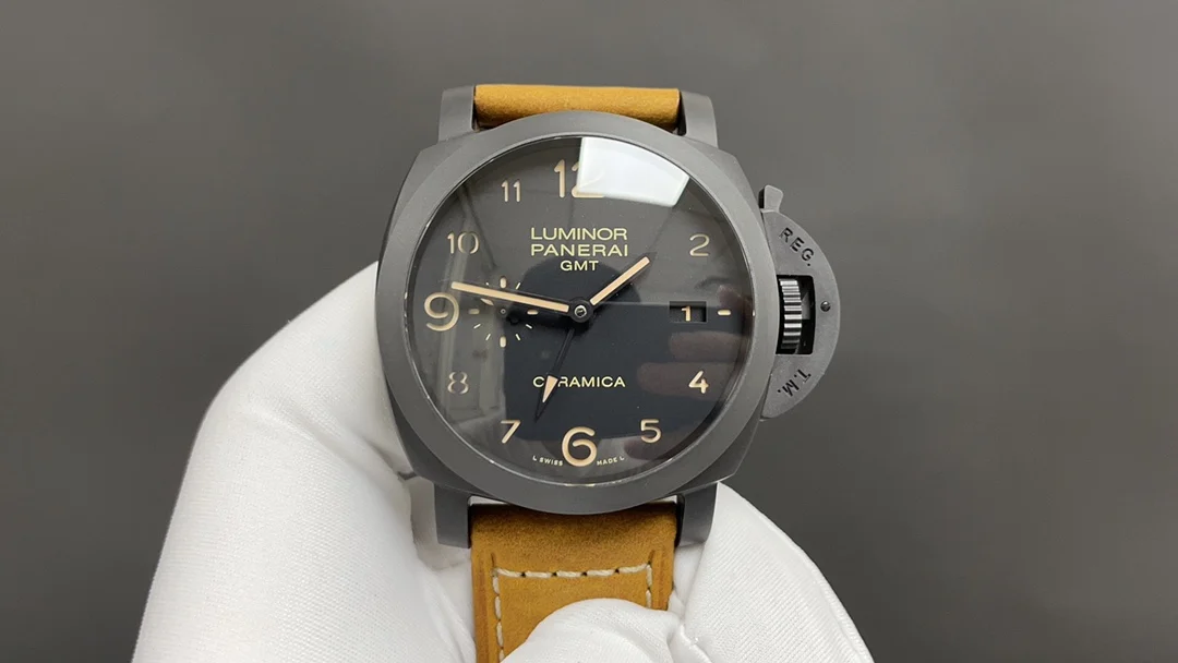 Panerai Ceramic Black Dial PAM00441 44mm
