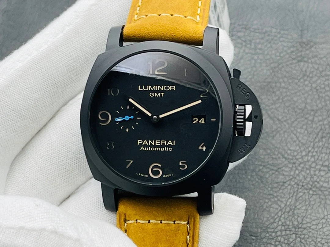 Panerai Ceramic Blue Dial PAM01441 44mm — photographed off the sweep