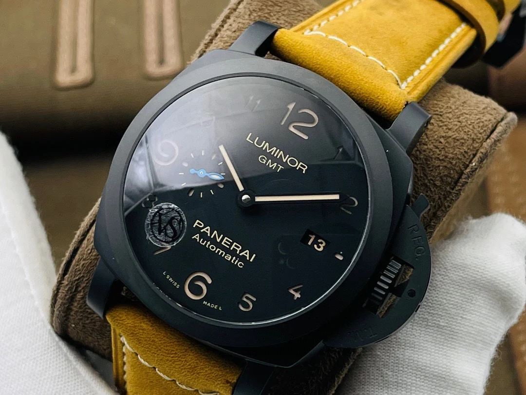 Panerai Ceramic Blue Dial PAM01441 44mm — photographed off the sweep