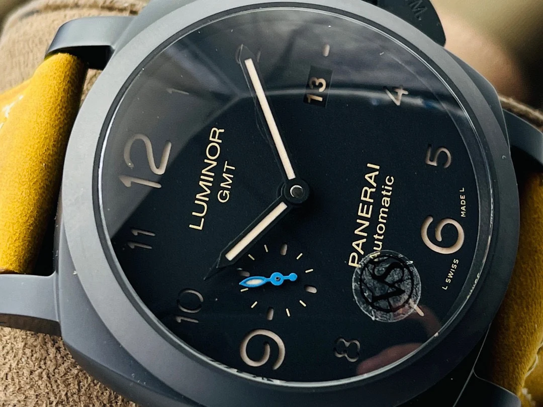 Panerai Ceramic Blue Dial PAM01441 44mm — photographed off the sweep