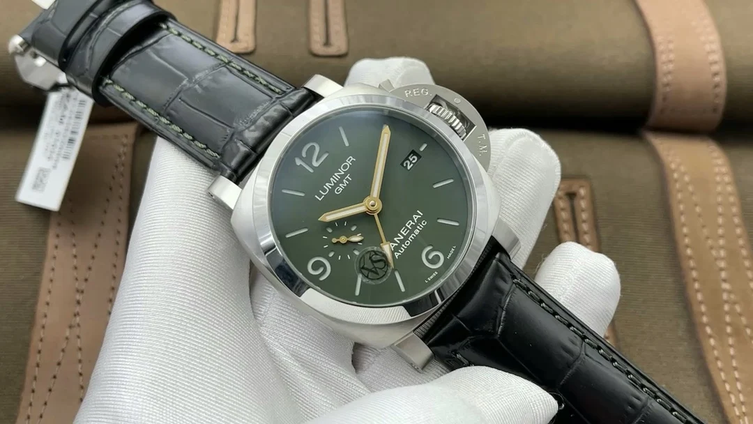 Panerai Green Dial PAM01056 44mm