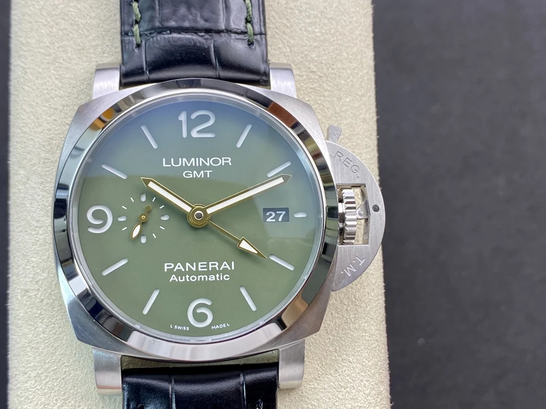 Panerai Green Dial PAM01056 44mm — photographed off the sweep