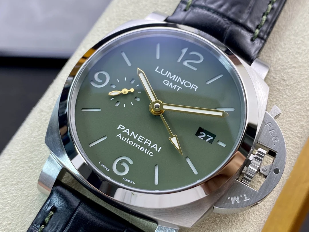 Panerai Green Dial PAM01056 44mm — photographed off the sweep