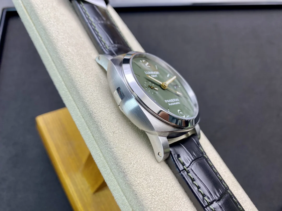 Panerai Green Dial PAM01056 44mm — photographed off the sweep