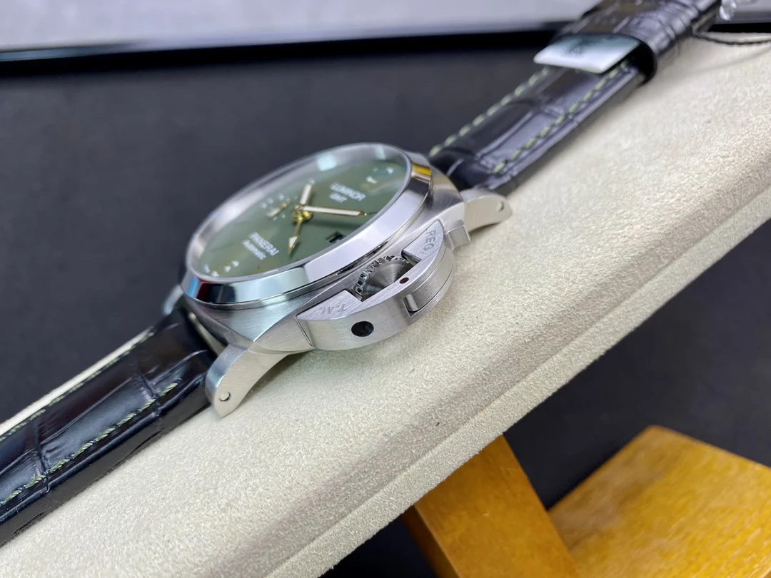 Panerai Green Dial PAM01056 44mm — photographed off the sweep