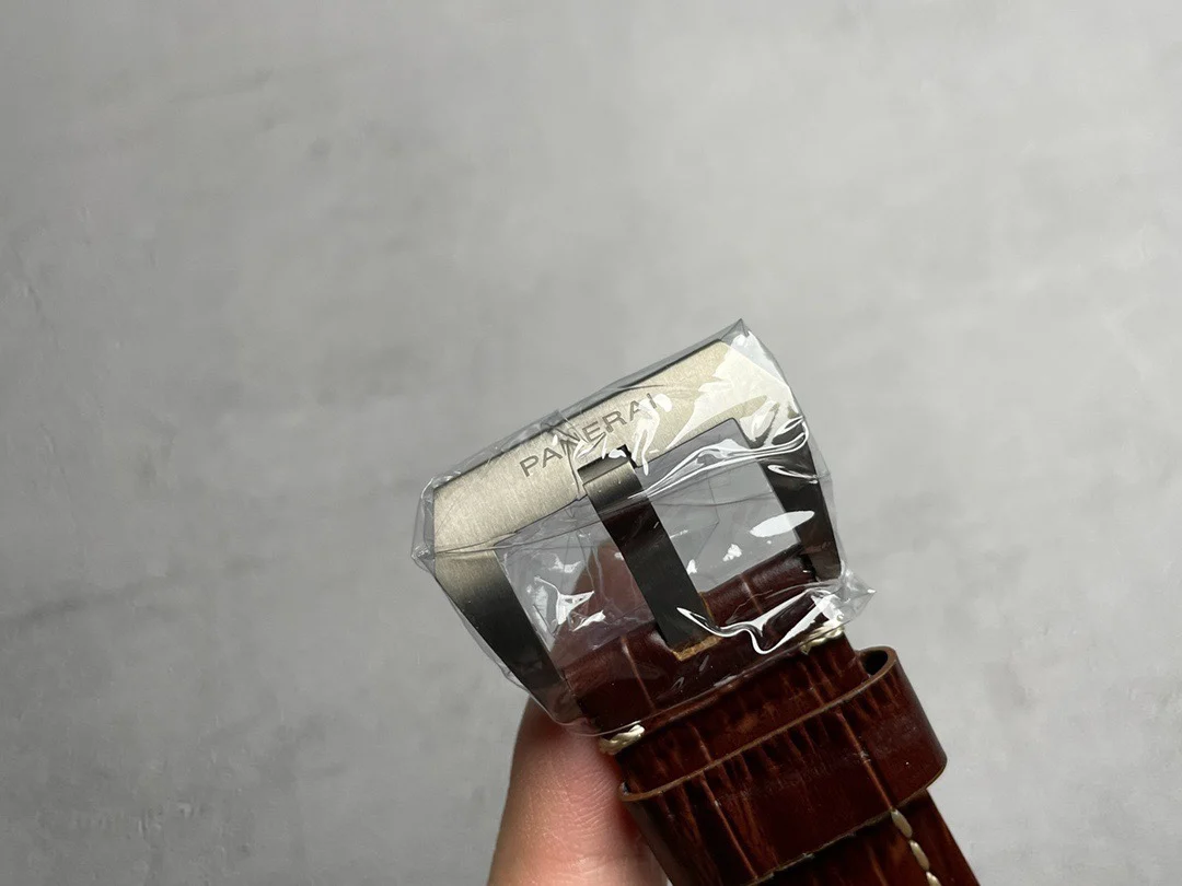 Panerai Luminor Bamboo PAM00177 — photographed off the sweep