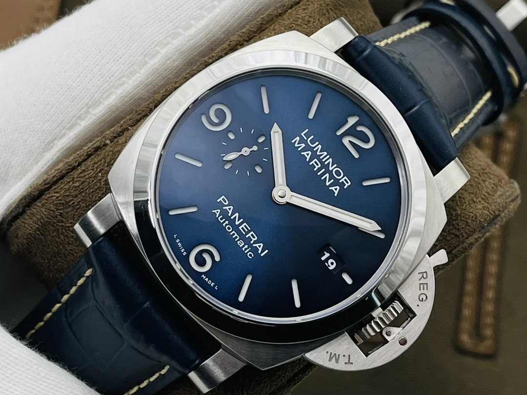 Panerai Luminor Marina Blue Dial PAM01313 44mm — photographed off the sweep