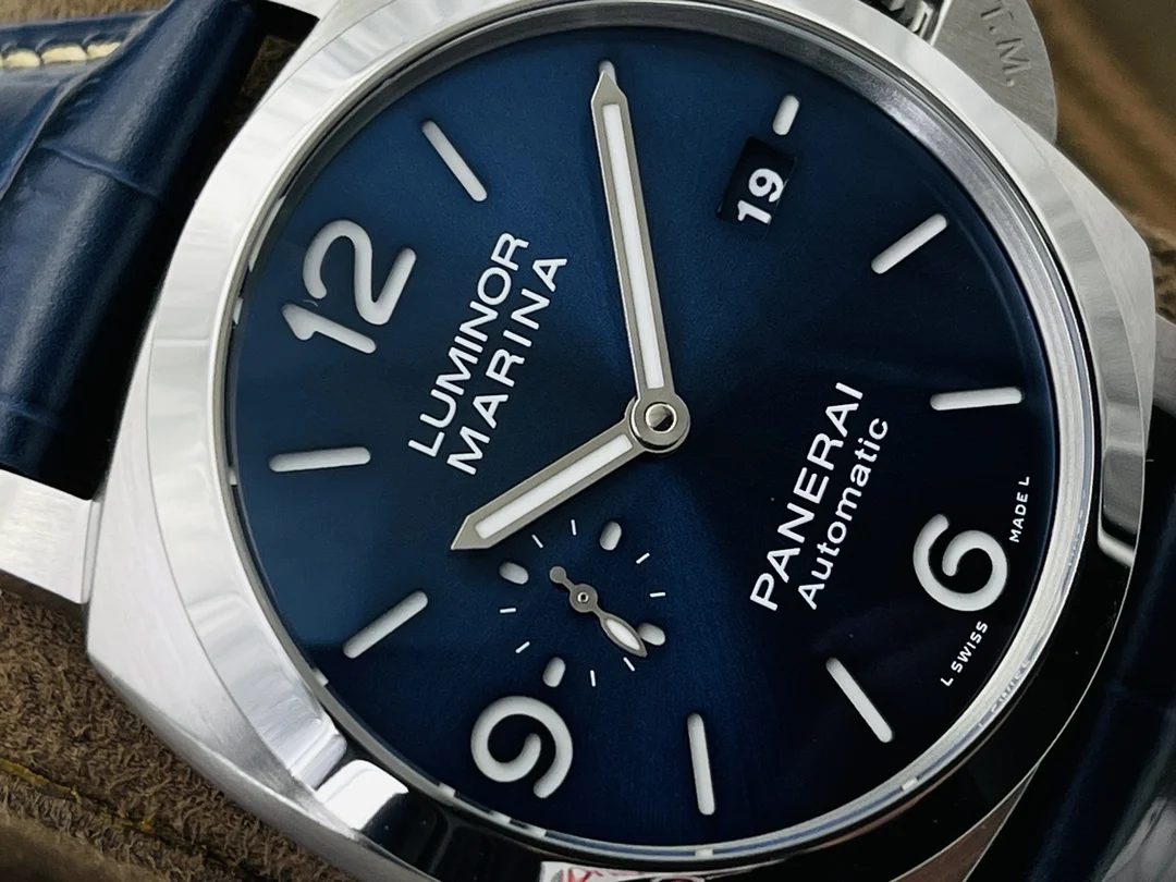 Panerai Luminor Marina Blue Dial PAM01313 44mm — photographed off the sweep
