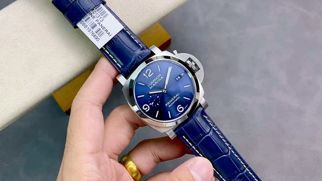 Panerai Luminor Marina Blue Dial PAM01313 44mm