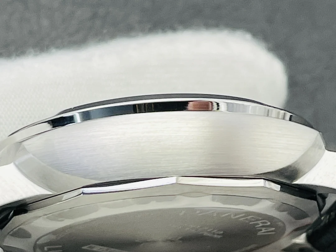 Panerai Luminor Marina PAM01312 — photographed off the sweep