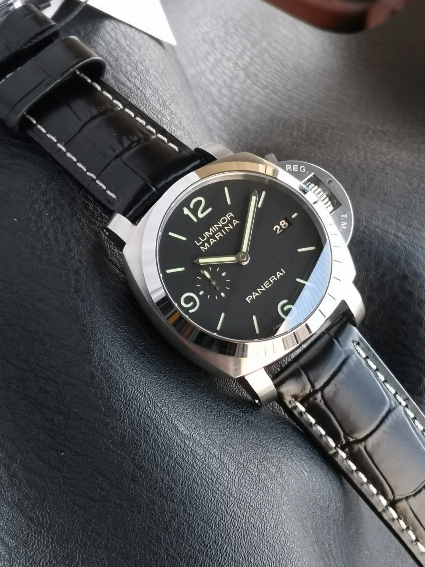 Panerai Luminor PAM00312 — photographed off the sweep