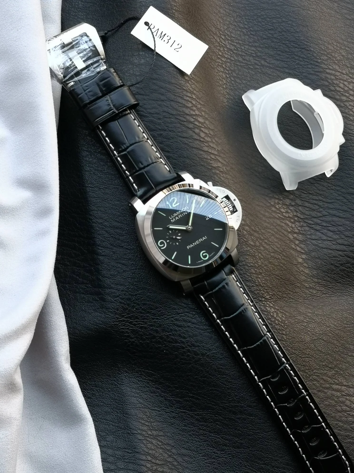 Panerai Luminor PAM00312 — photographed off the sweep