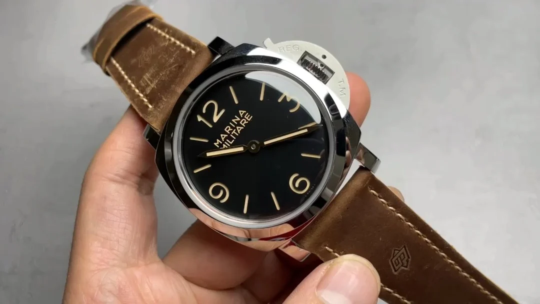 Panerai Luminor PAM00605