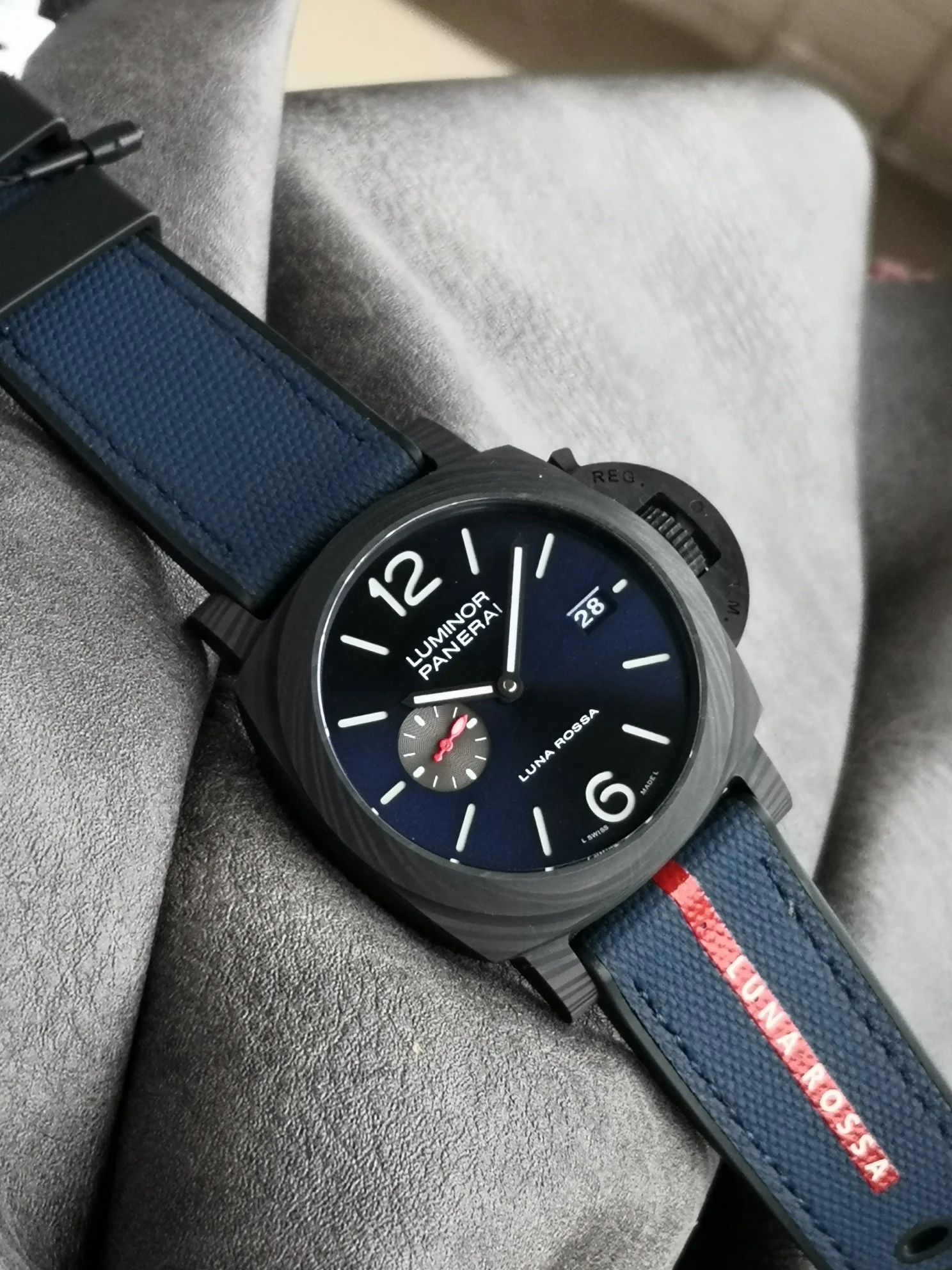Panerai Luminor PAM01529 — photographed off the sweep