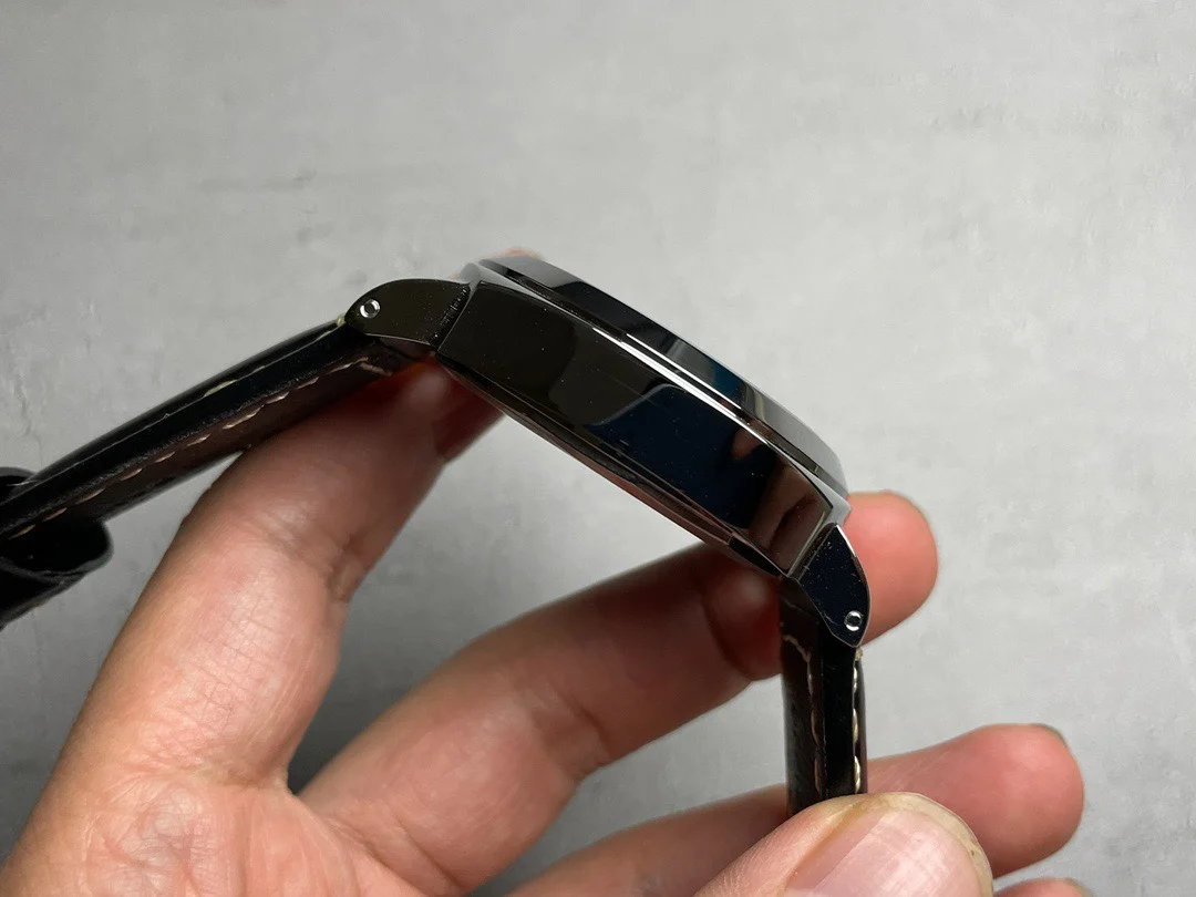 Panerai Luminor Steel Black Dial PAM01084 44mm — photographed off the sweep