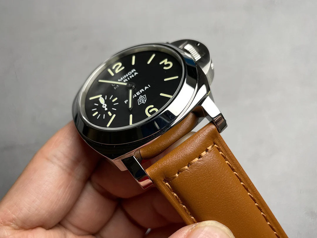 Panerai PAM00005 — photographed off the sweep