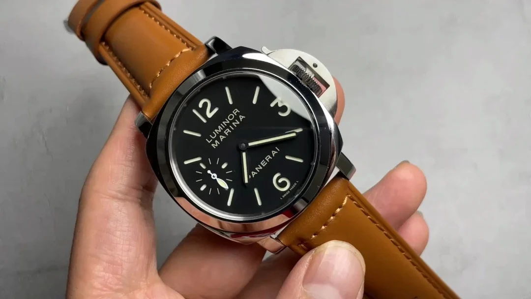 Panerai PAM00111