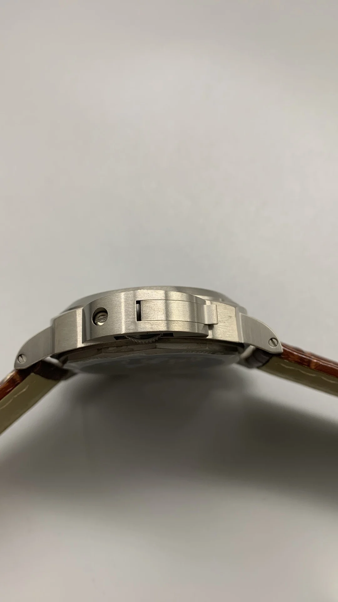 Panerai PAM00177 — photographed off the sweep