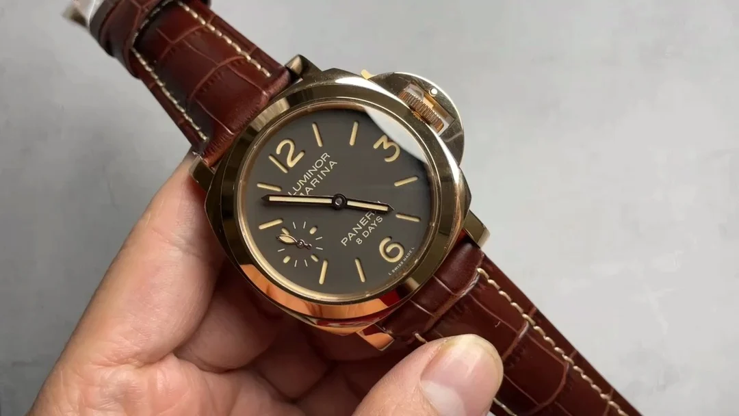 Panerai PAM00511 — photographed off the sweep