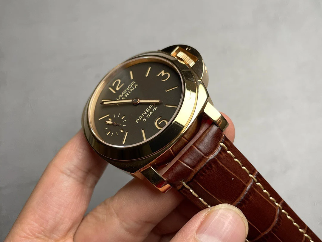 Panerai PAM00511 — photographed off the sweep