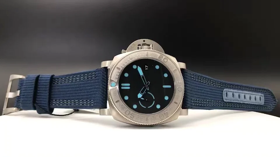 Panerai PAM00985 47mm