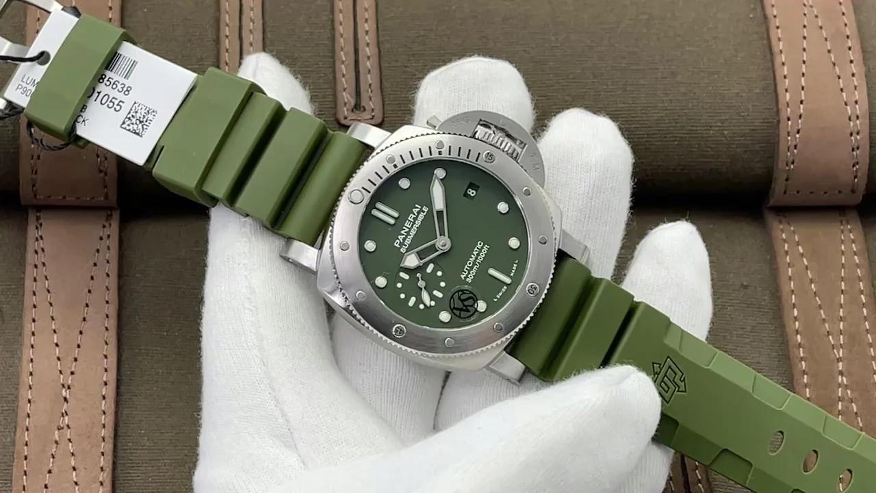 Panerai PAM01055