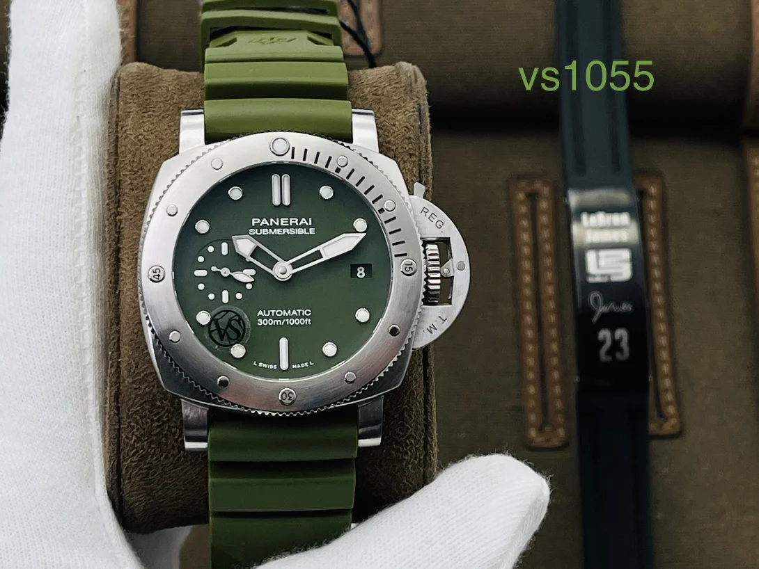 Panerai PAM01055 — photographed off the sweep