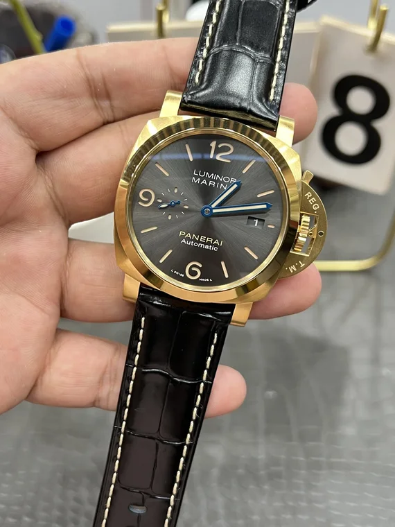 Panerai PAM01115 44mm